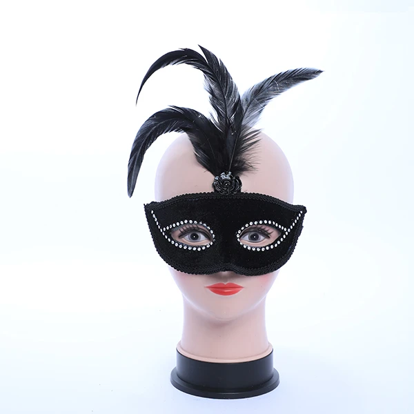 Black Vevet Mask with Middle Feather